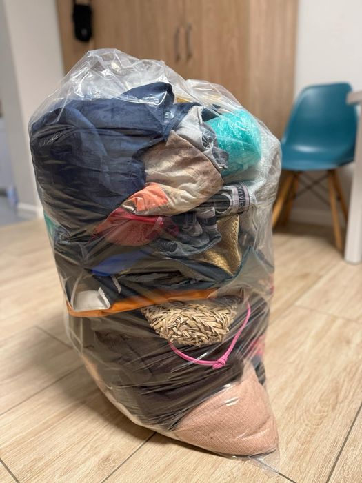 Worek ciuchow oraz zabawek