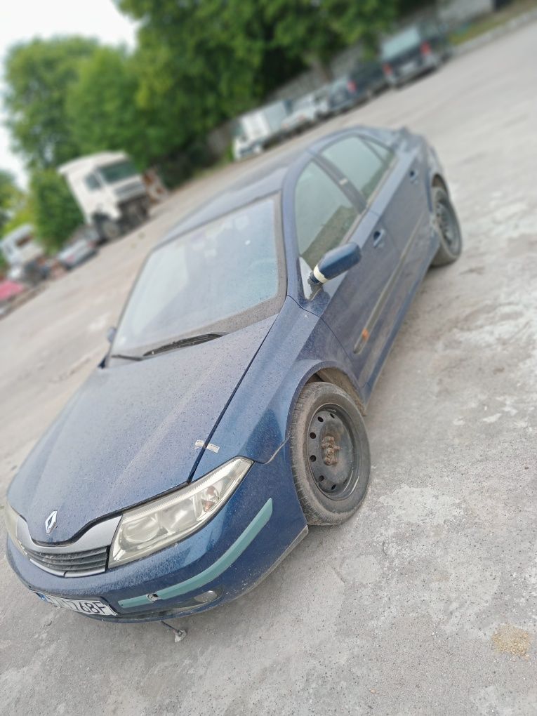 Двері Renault laguna 1.9