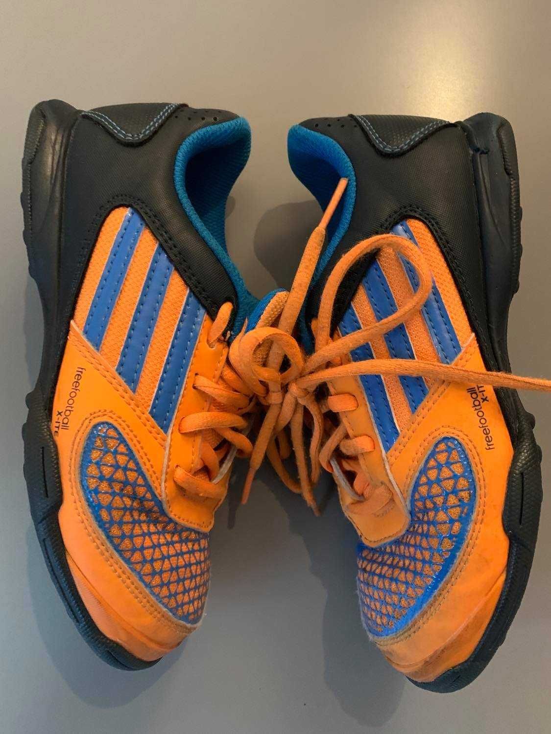 Adidas buty sportowe dziecięce free football adidasy R.31