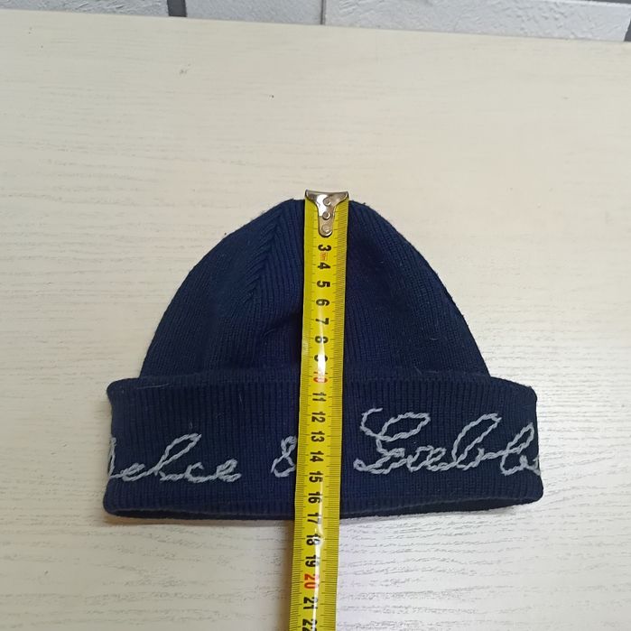 Шапка від бренду Dolce Gabanna