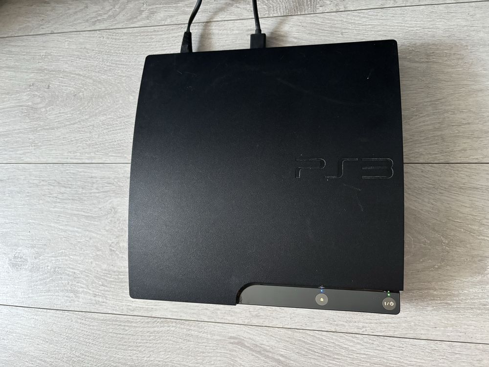 Ps3 PlayStation3 konsola plus gry pad