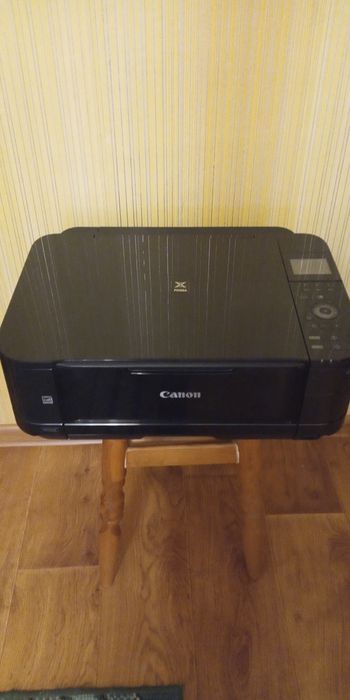 Принтер Canon на запчастини.