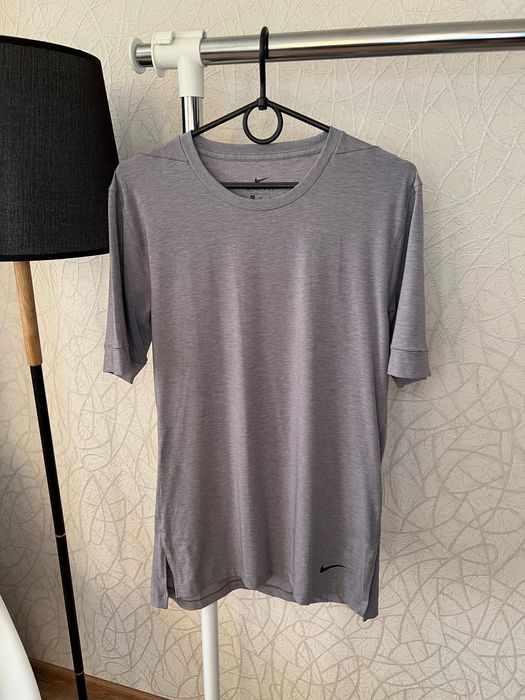 Nike Dri-FIT футболка — сіра, M, швидковисихаюча