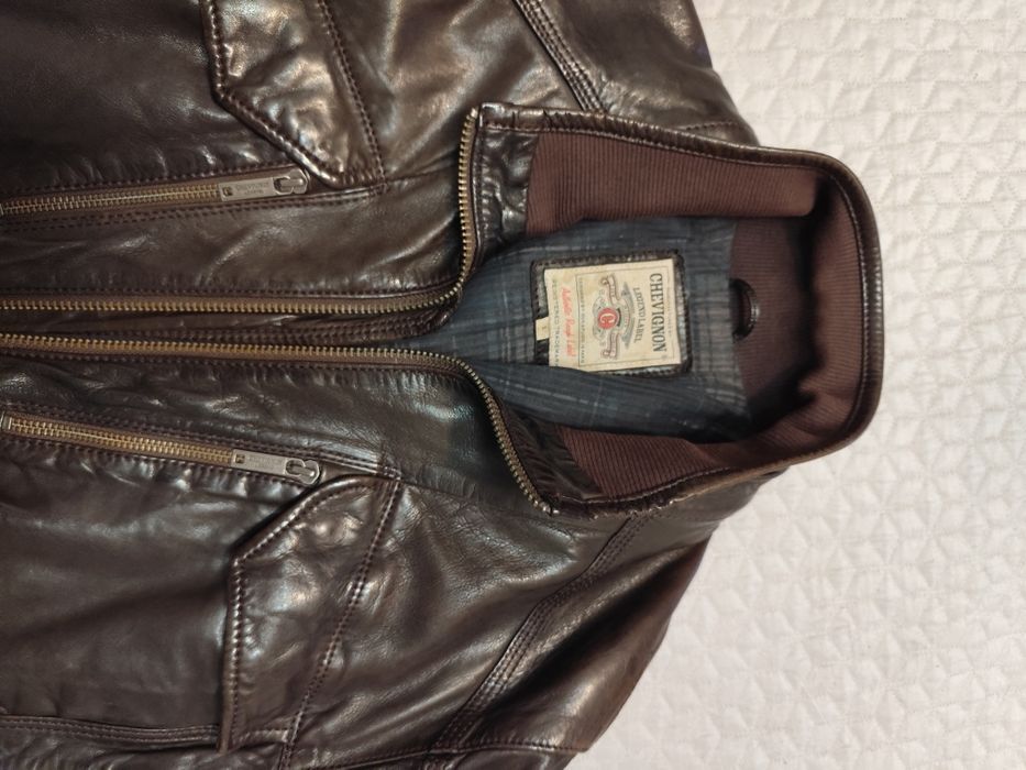 Casaco de Pele Cabedal