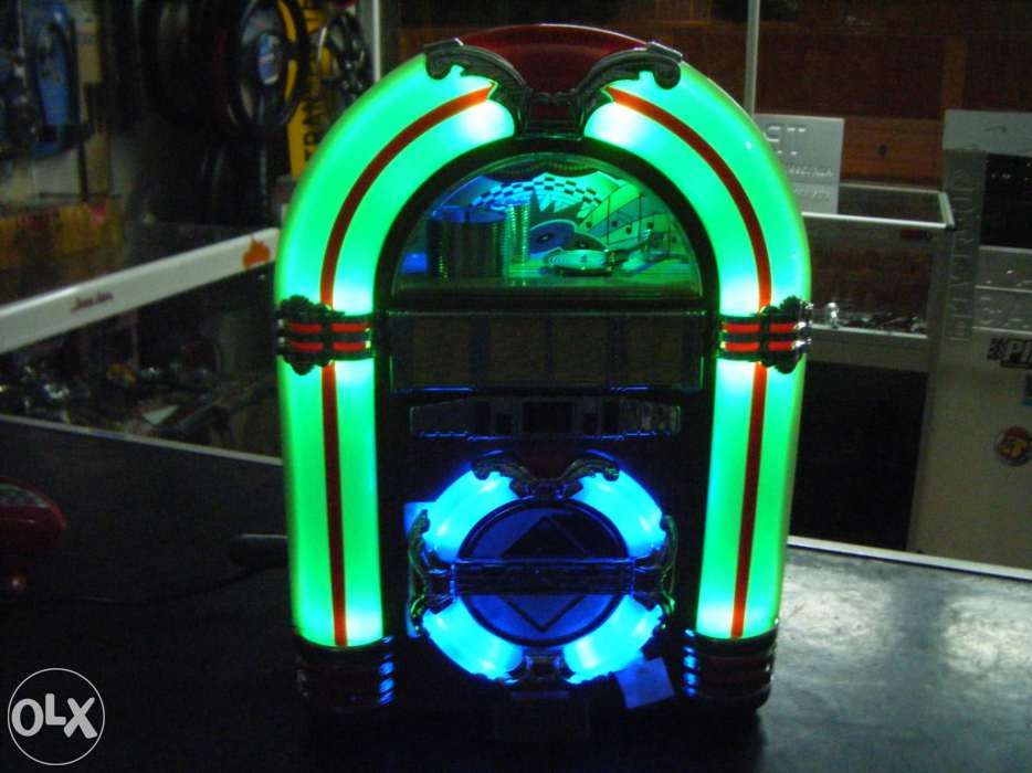 Jukebox USB Rádio Vintage Style