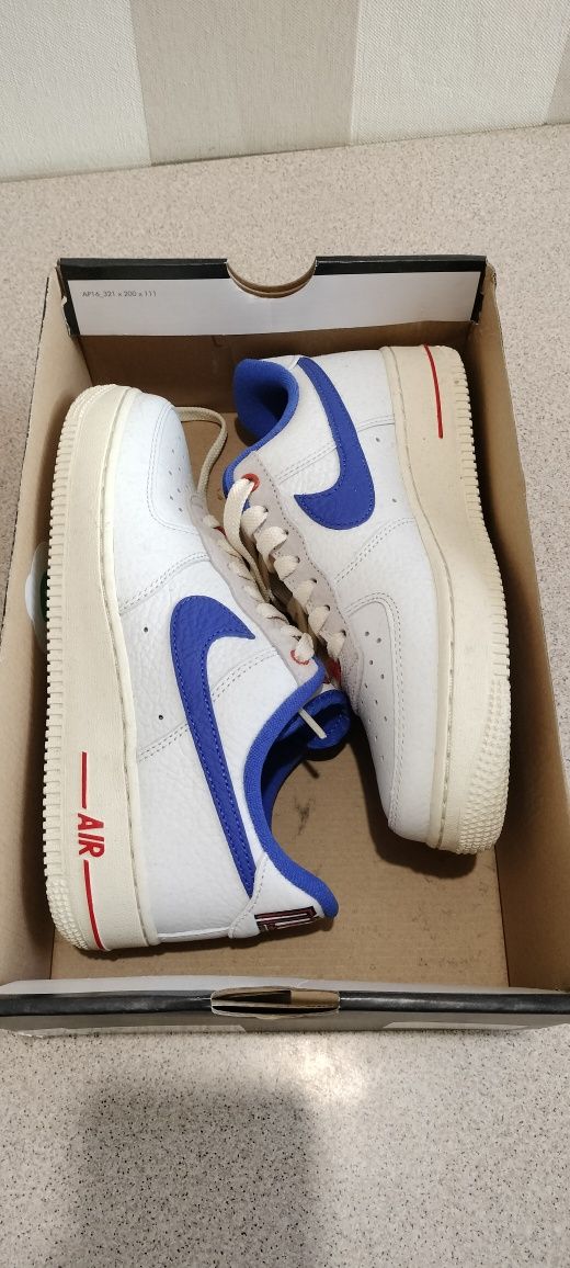 Nike Air Force 1 / 38,5 / 24,5 cm / nowe / białe