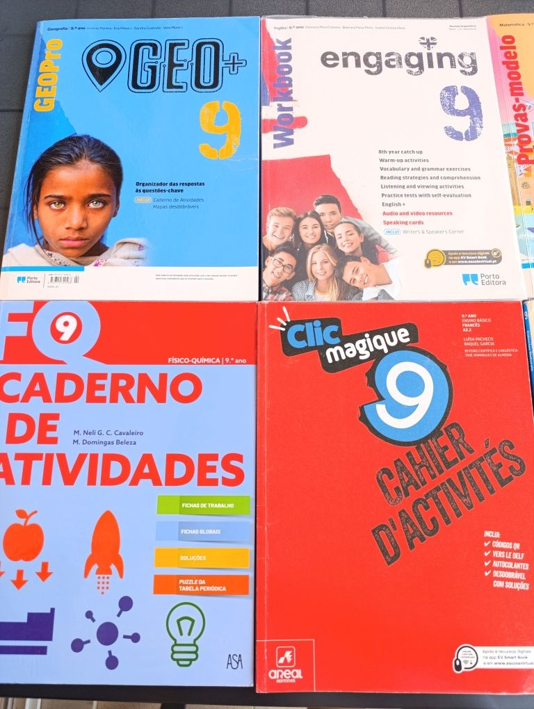 Vendo caderno atividades 9ano, novos