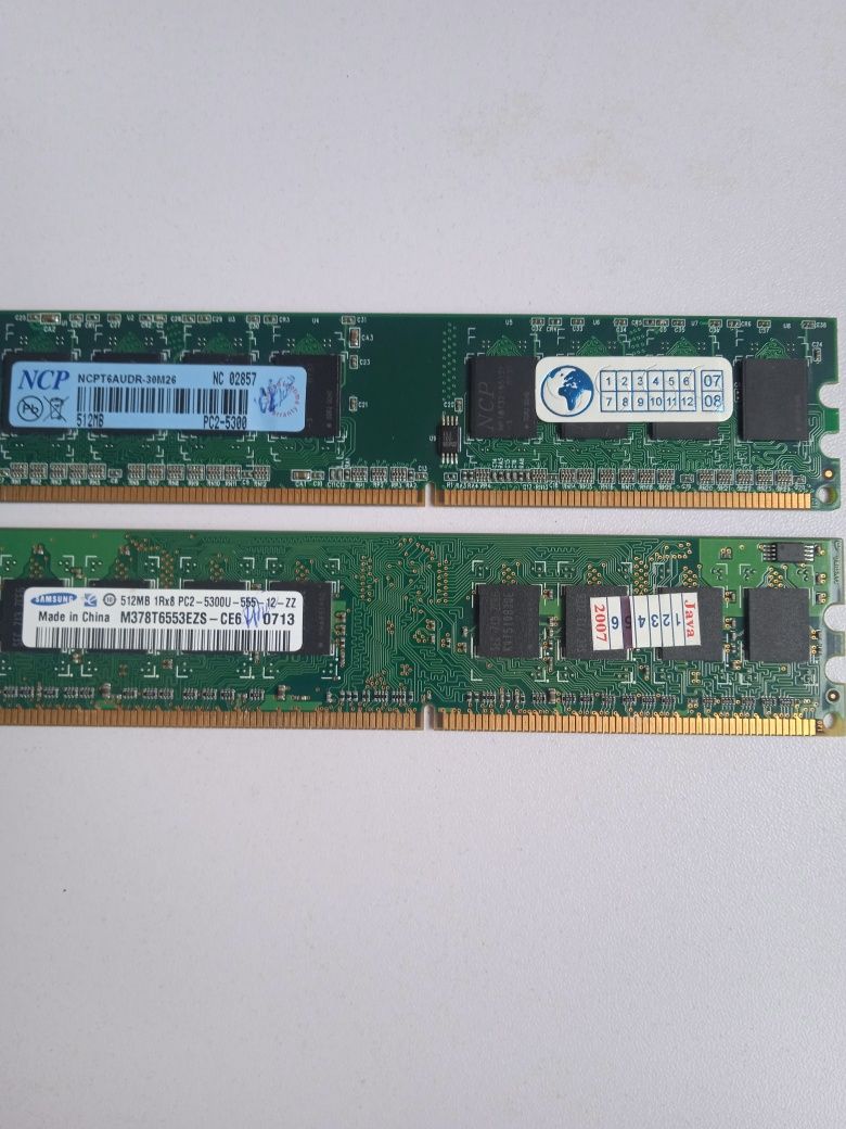 Пам'ять DDR2 , 1 gb, 512 mb.