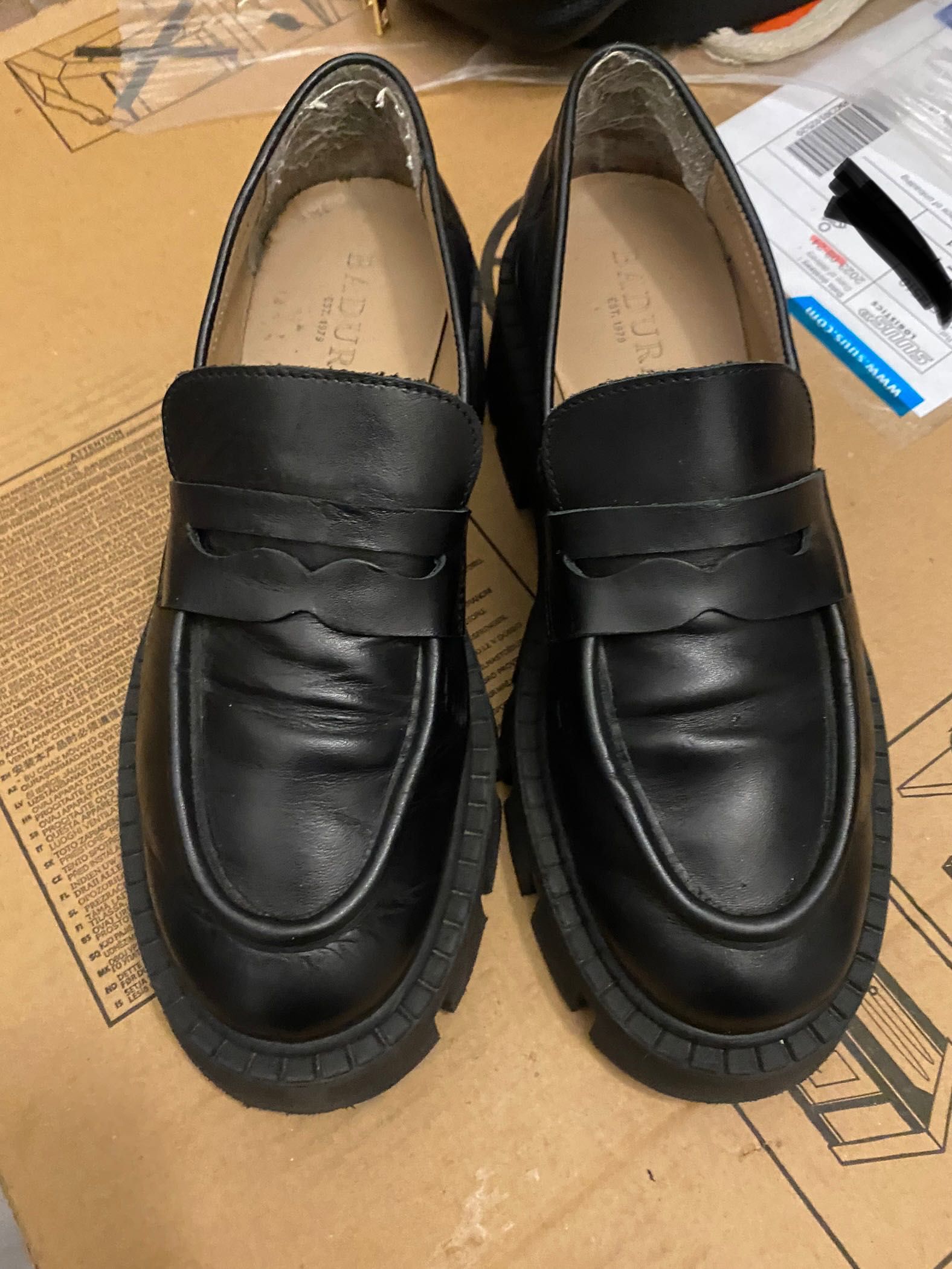 Badura Loafersy mokasyny skórzane roz.39