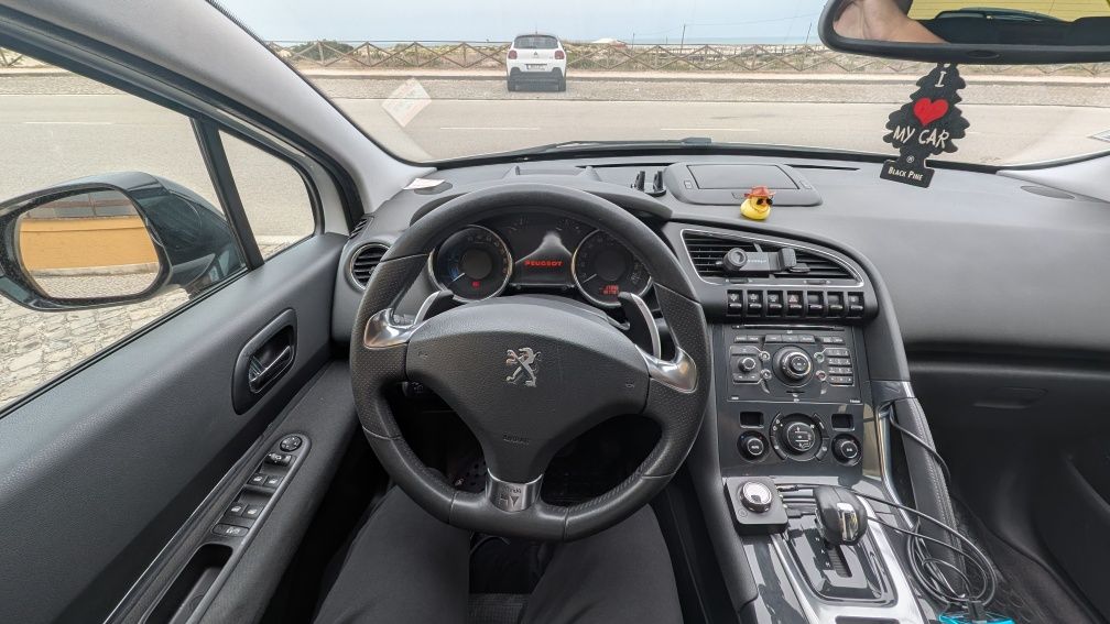Peugeot 3008 2.0 HDi Hybrid4 Automático