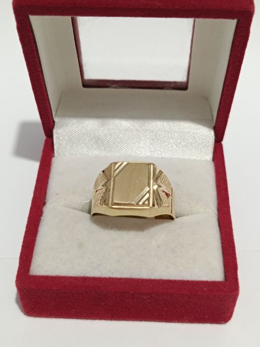 Złoty sygnet ze szlifem roz.21, złoto próby 585