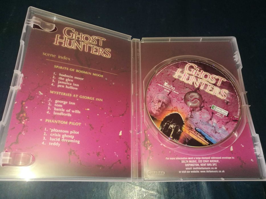 Ghost Hunters	DVD (áudio Inglês)