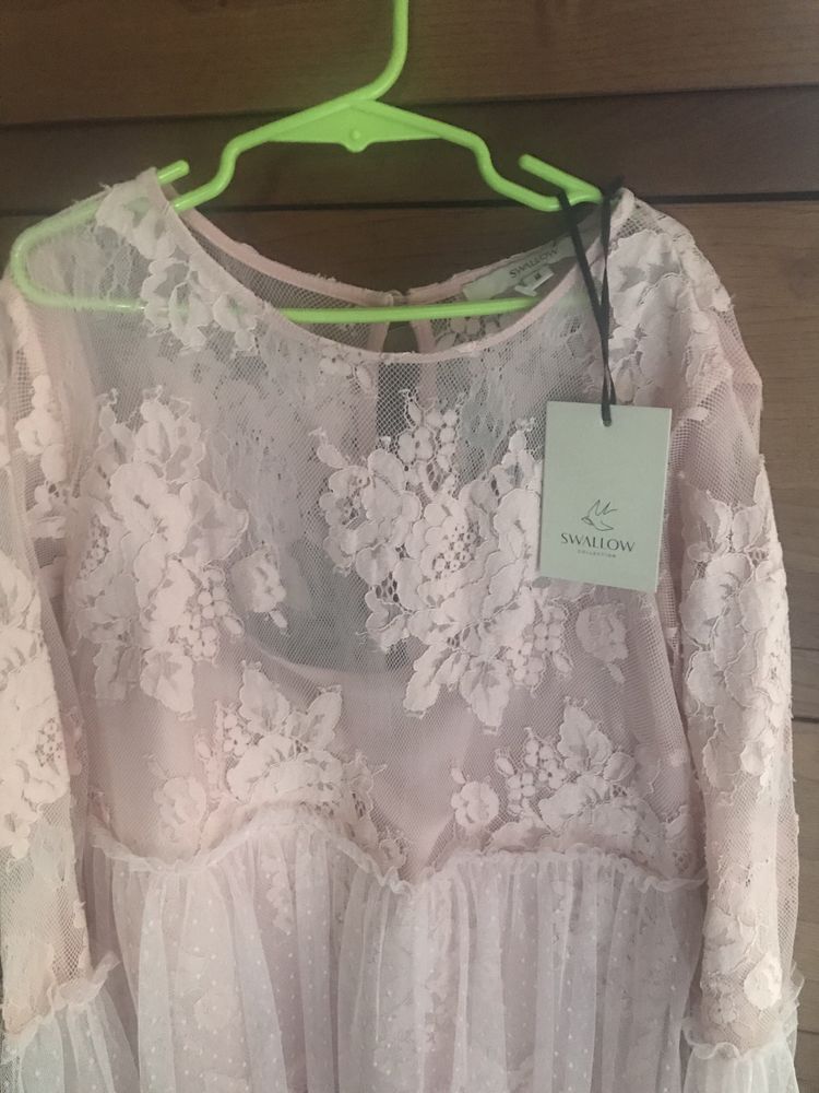 Vendo vestido de cerimónia, novo