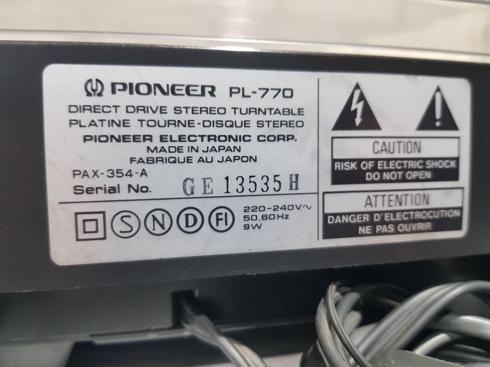 Віниловий програвач PIONEER PL-770, 33/45 об/хв, б/у з Німеччини