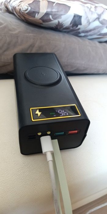 Корпус повербанка на 21 АКБ 18650, 22.5W, PowerBank T21-PD-QI