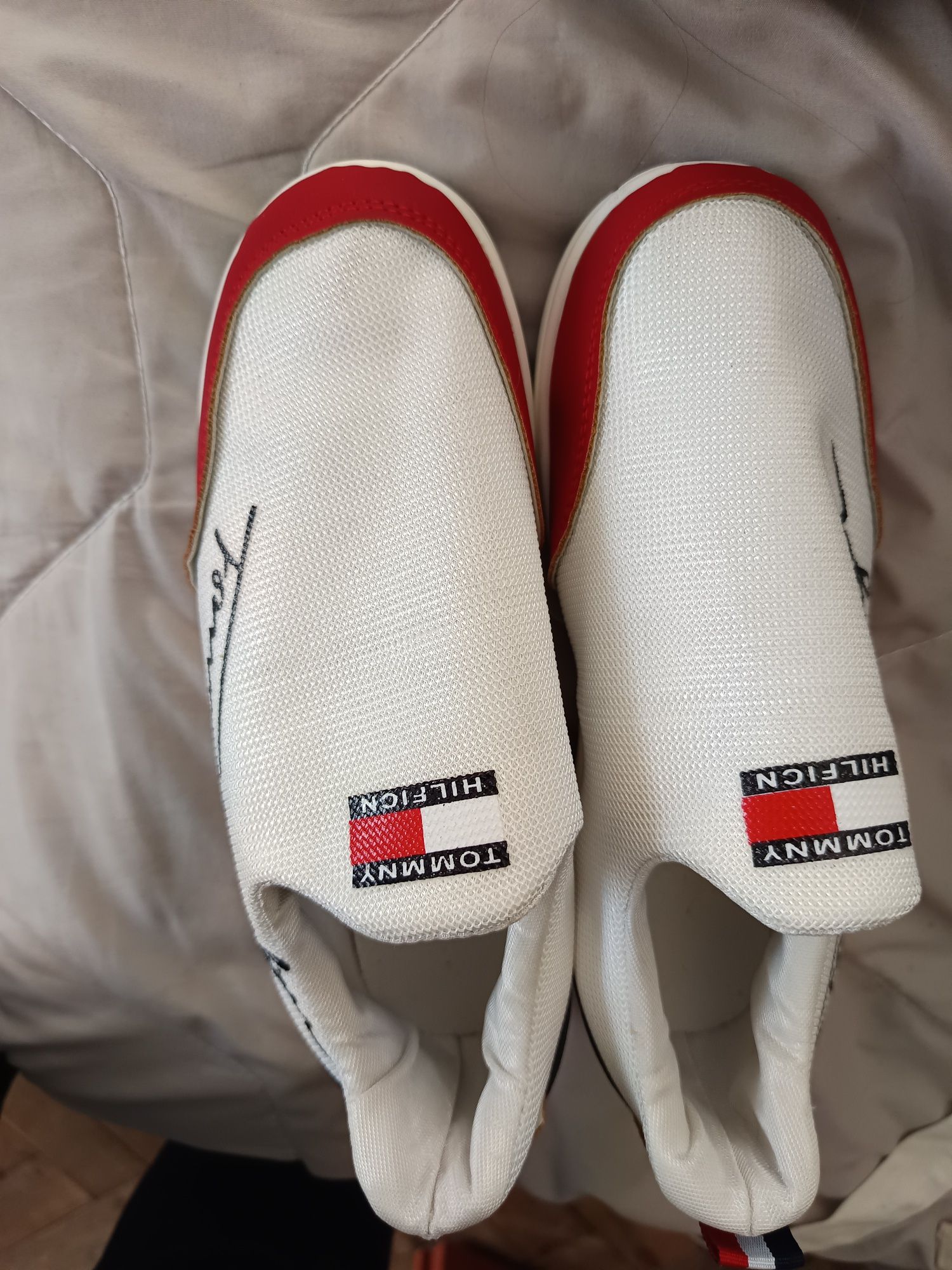 Damskie sportowe jak Hilfigera