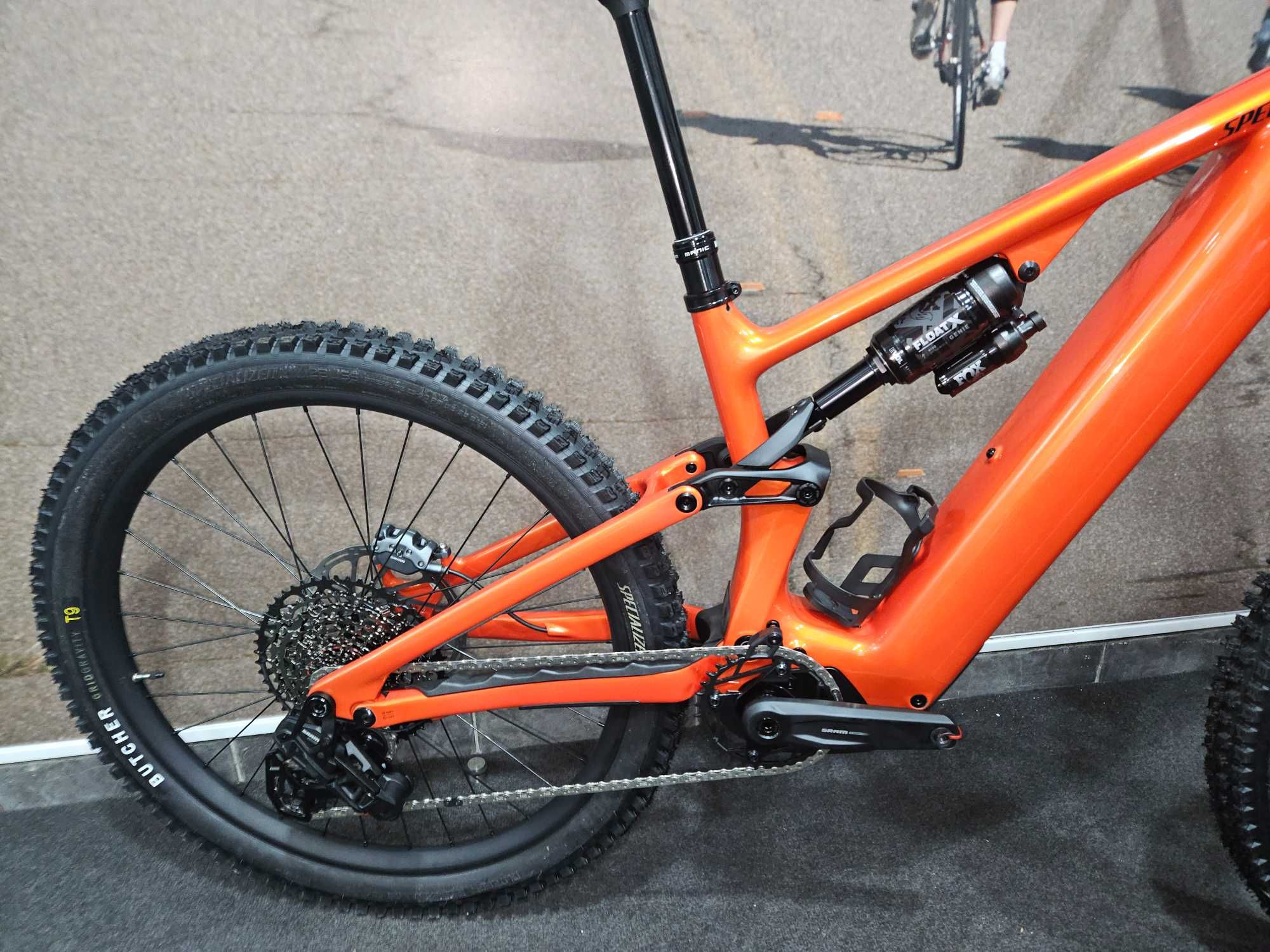Bicicleta Specialized Levo Comp Carbon G4 Gloss Orange T-S3