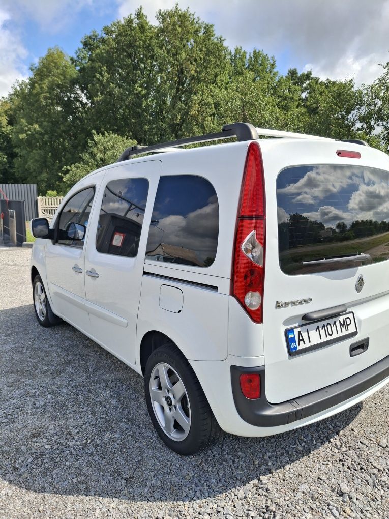 Renault kengoo 2011