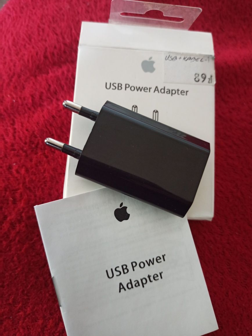 USB Power Adapter Apple czarny