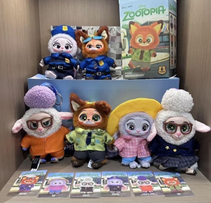 Іграшка-сюрприз м'яка Брелок Зоотрополіс Zootopia у коробці