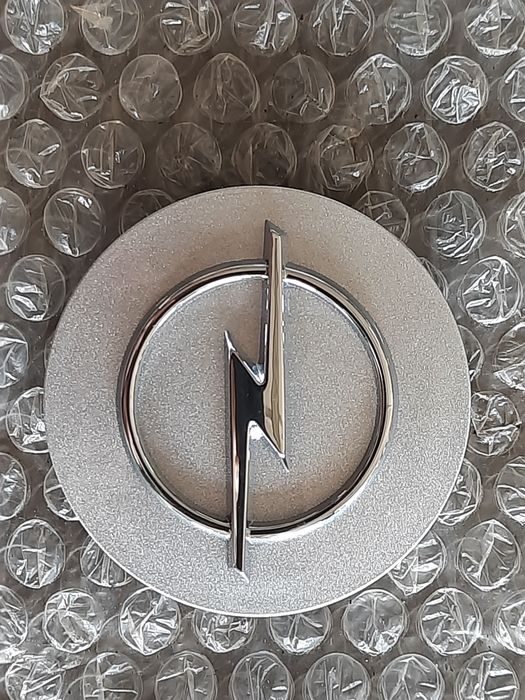 Znaczek Opel - NOWY