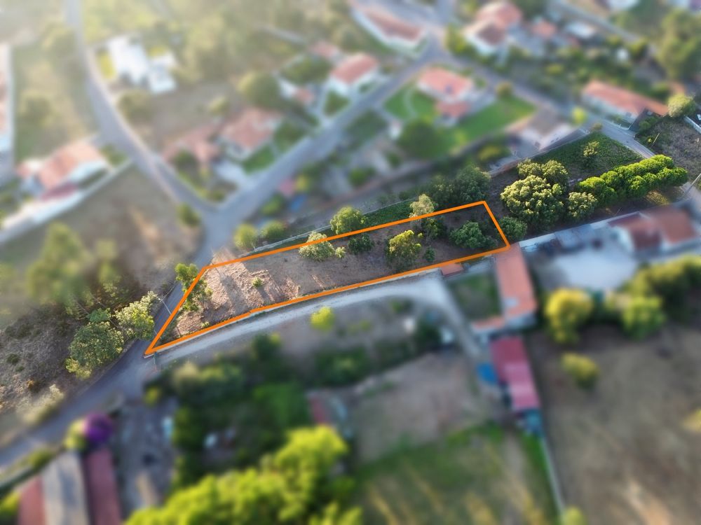 Terreno Urbanizável em Picassinos, Marinha Grande - Excelente Invest.