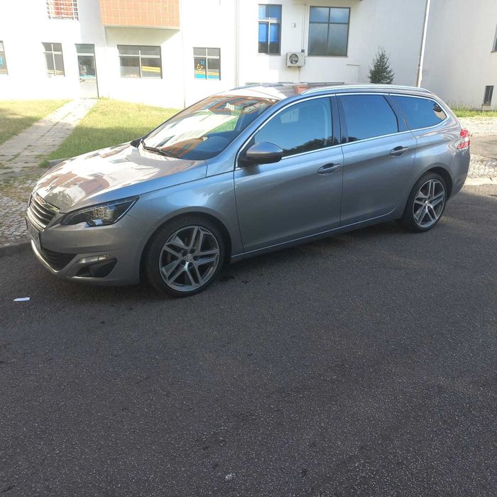 Peugeot 308 Peugeot 308 II SW 1.6 BlueHDi 120 Allure - 16