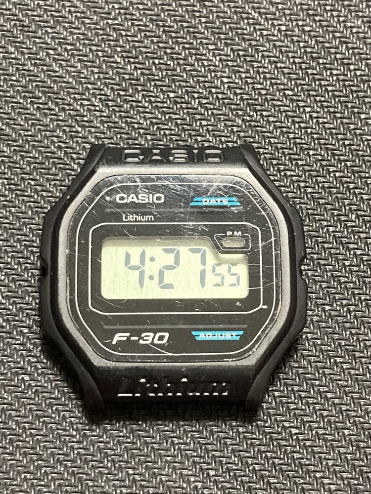 Casio modelo F-30