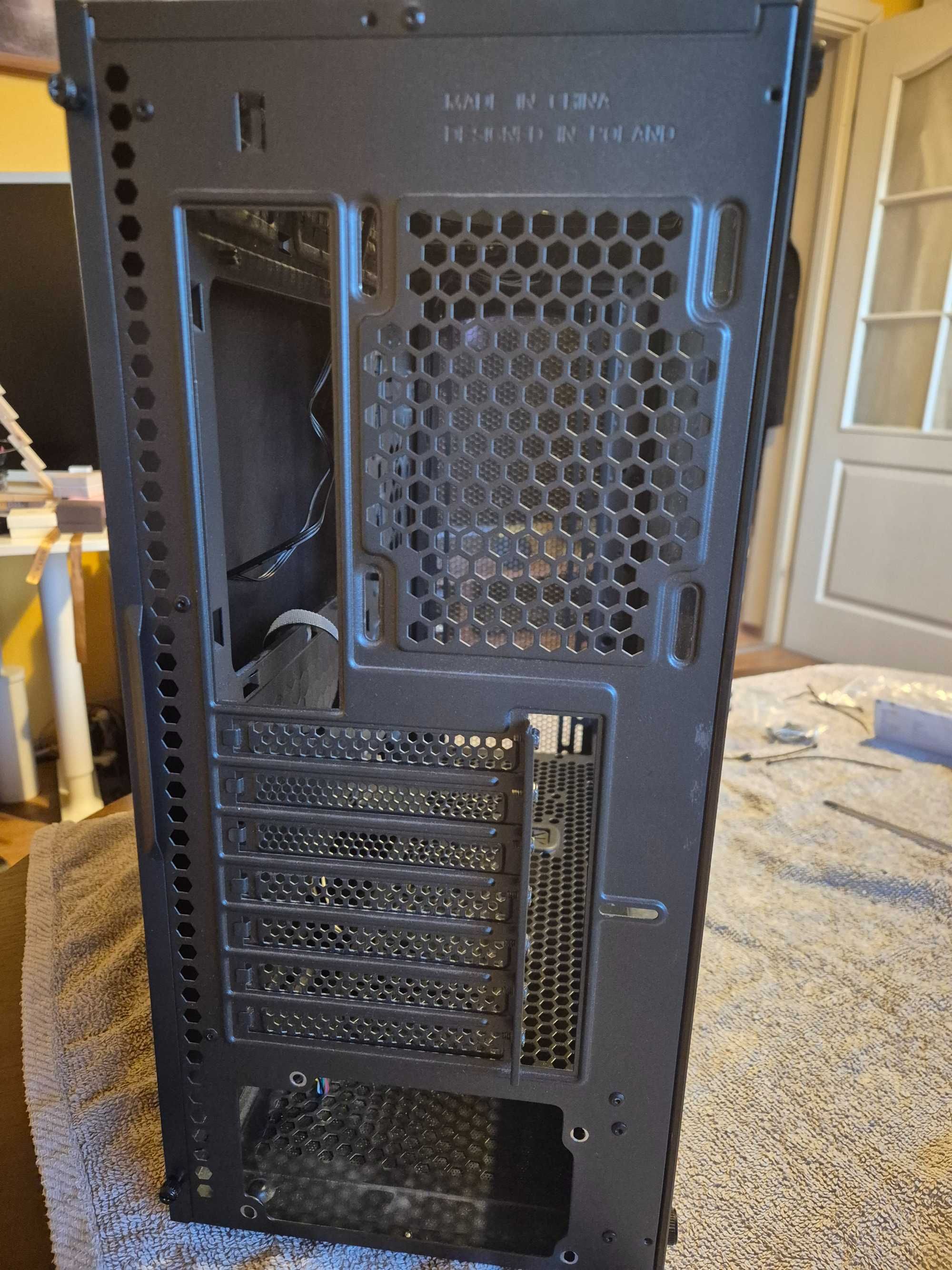 SilentiumPC Regnum RG6V TG Pure Black