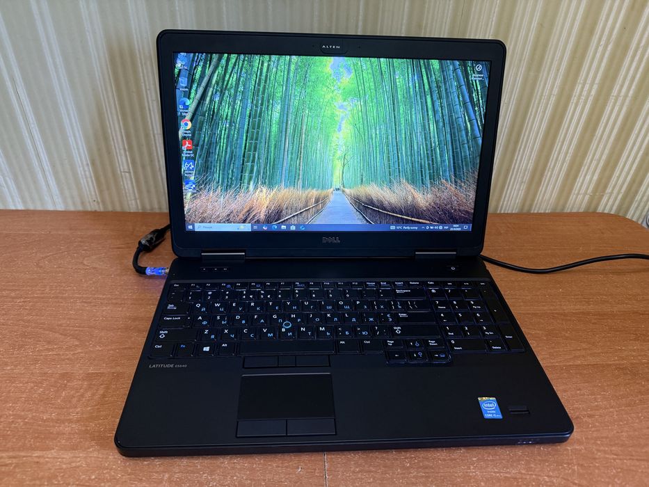 Ноутбук dell 5540 i5 4gen hullhd ips