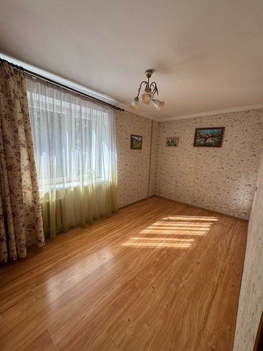 Продається 3 кімнатна квартира м.Бурштин
