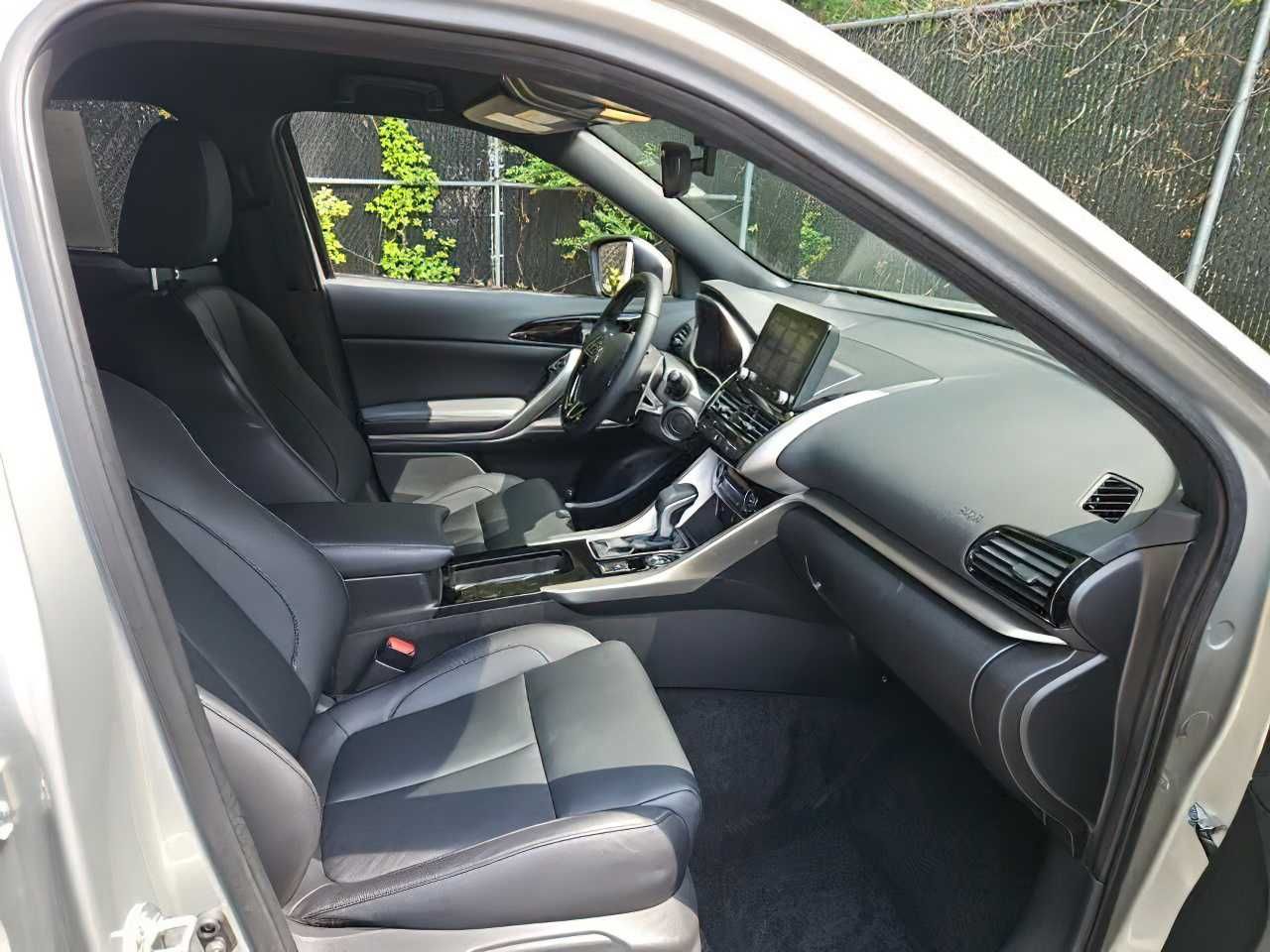 Mitsubishi Eclipse Cross SEL 2022
