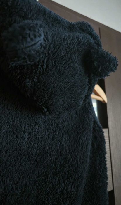 Bezrękawnik z kapturem