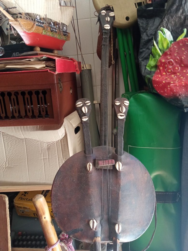 Instrumentos musicais africanas.  Genuínos.