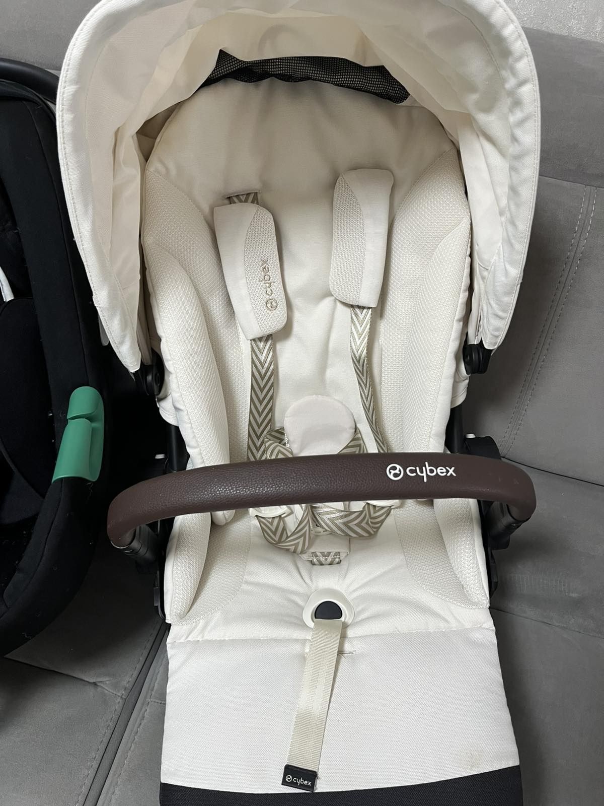 Коляска Cybex Balios S Lux, 4 в 1. Автокресло, изофикс, адапторы