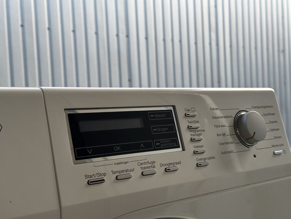 Прально-сушильна машина Miele WTH130 WPM