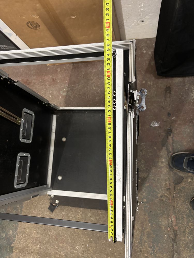 Case rack 12U + kątowy mechanizm Reloop