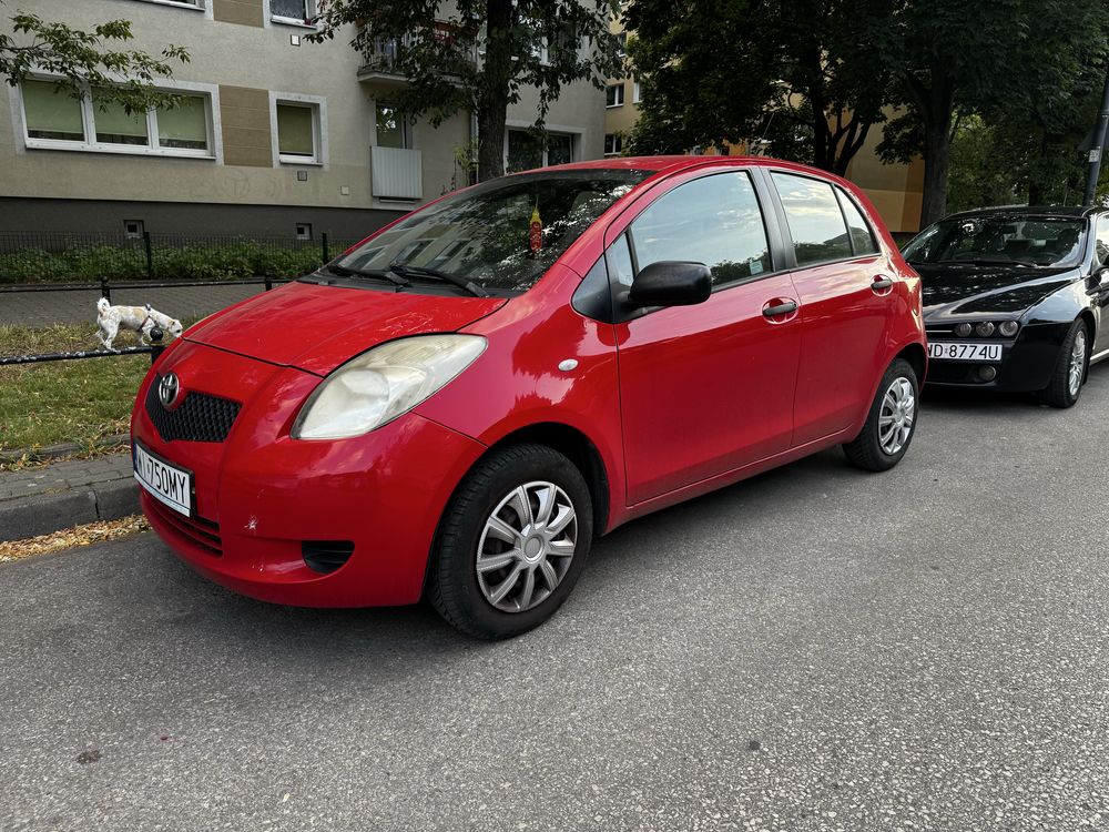 Toyota Yaris 1.0 - idealna do miasta