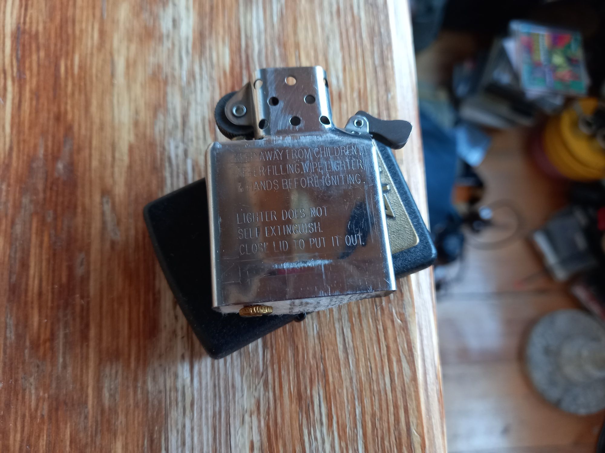 Зажигалка бензиновая Zippo