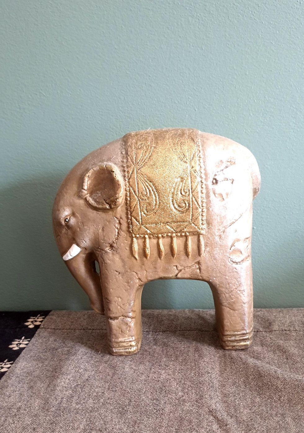 Slon ozdoba ozdobny figurka ceramiczny pachnacy prezent
