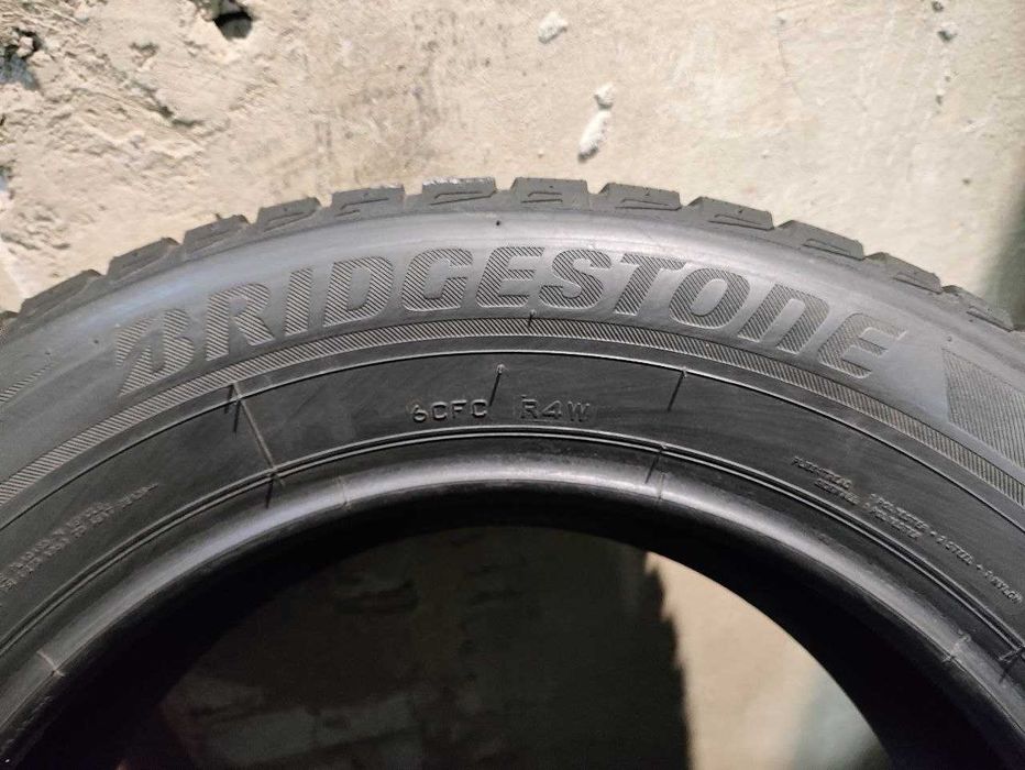 Шини резина зима 225/60 R17 Bridgestone Blizzak LM-80 evo