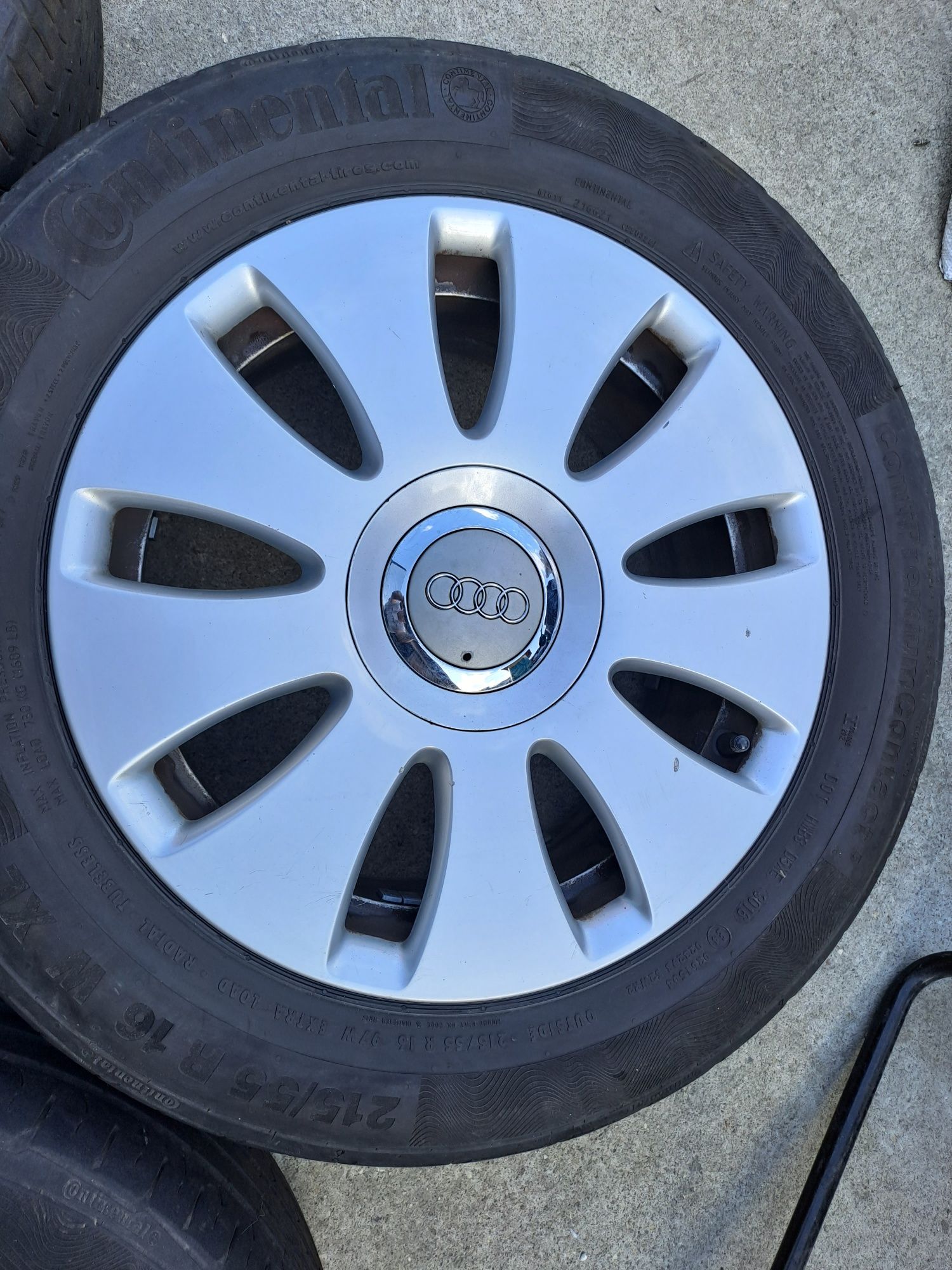 4szt Felgi Aluminiowe Audi 5x112 16cali Plus Opony Lato