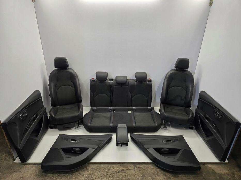 SEAT LEON III KOMBI FR 15R FOTELE KANAPA BOCZKI