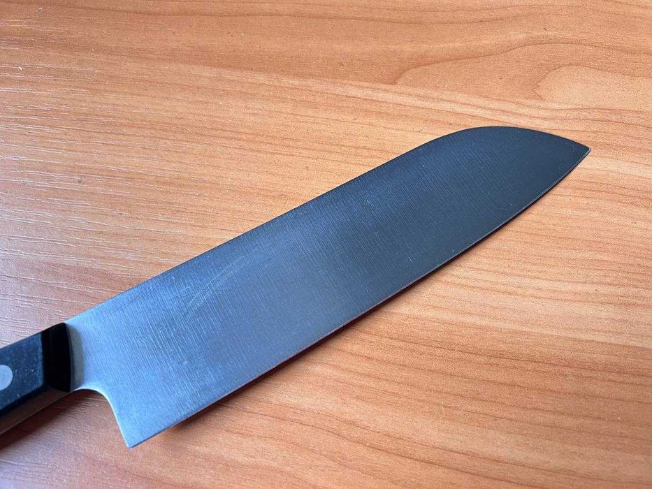 Кухонный японский нож Сантоку J.A.HENCKELS