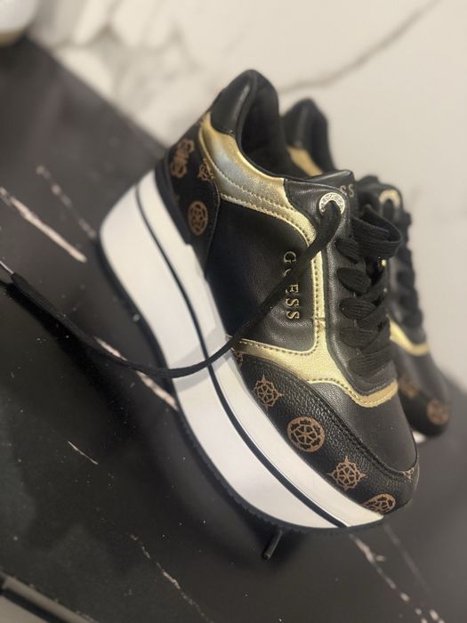 Nowe Buty sneakersy GUESS rozmiar 37
