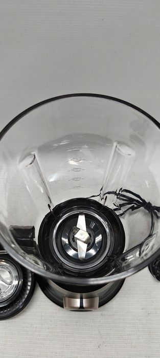 Blender Kielichowy Russell Hobbs 26710 1.5L 750W Technologia