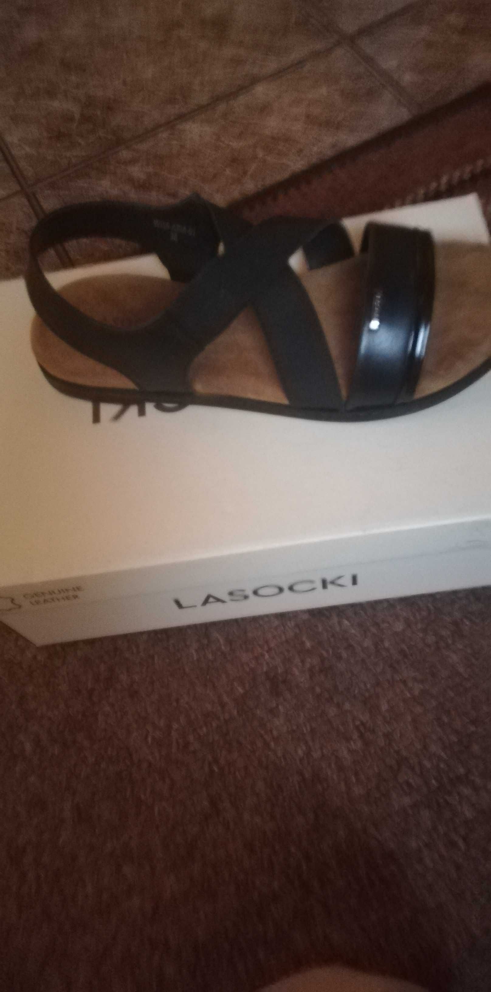 Nowe fajne sandały Lasocki