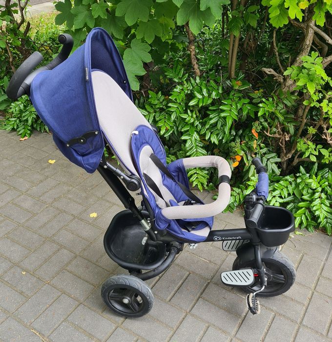 Rowerek trójkołowy kinderkraft Aveo granatowy