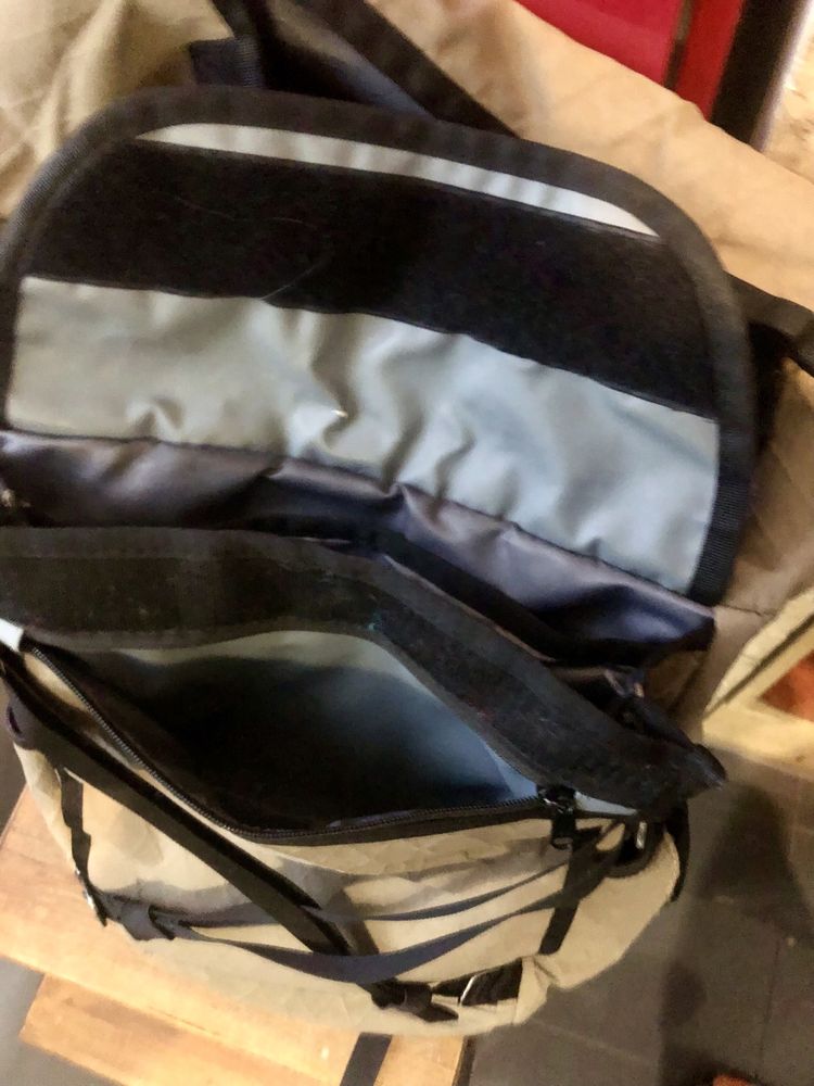 Mochila CHROME Industries BRAVO 3.0 35Lt (edição 2021)