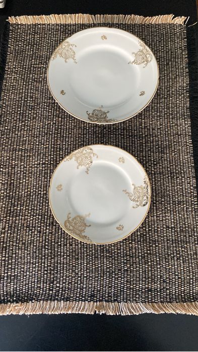 Servico de jantar pintado a ouro “Candal”